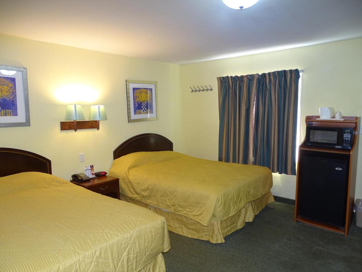 Rivers Motel 2*