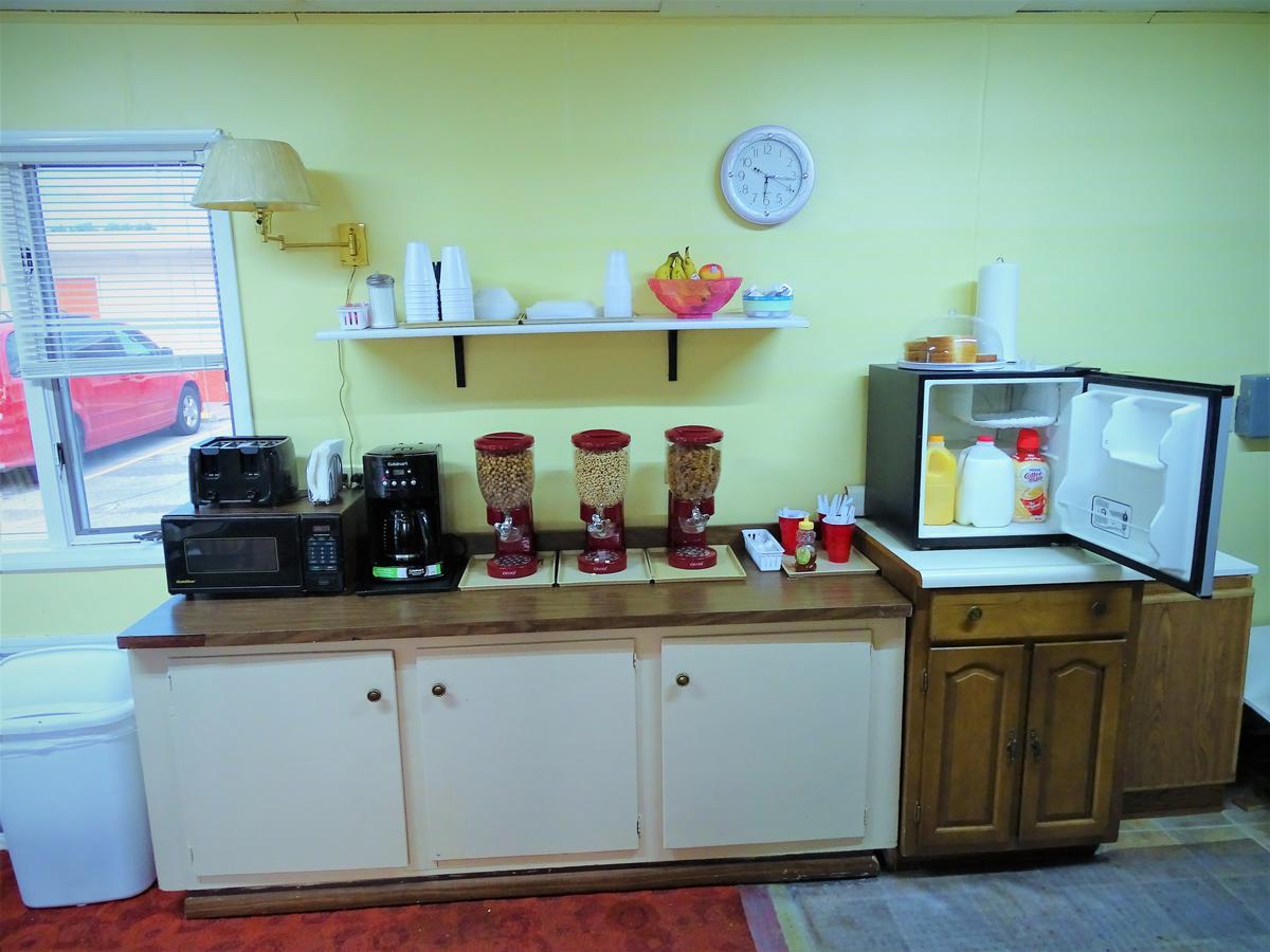 Rivers Motel 2*