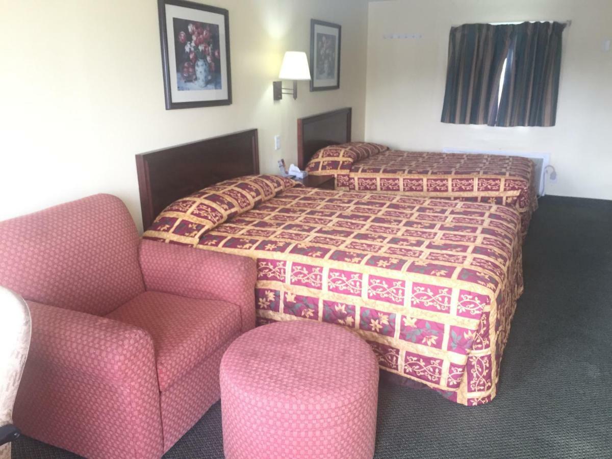 Rivers Motel 2*